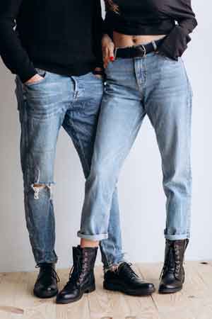 Girlfriend Jeans