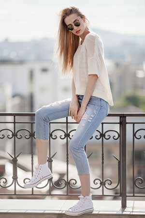 Helle Jeans Kombinieren Damen Und Herren Outfit Ideen